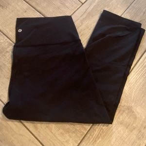 Lululemon black leggings